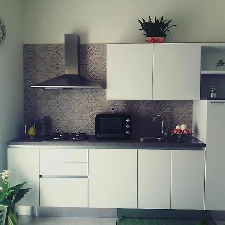 Apartment Casetta L'albero Della Monopoli
